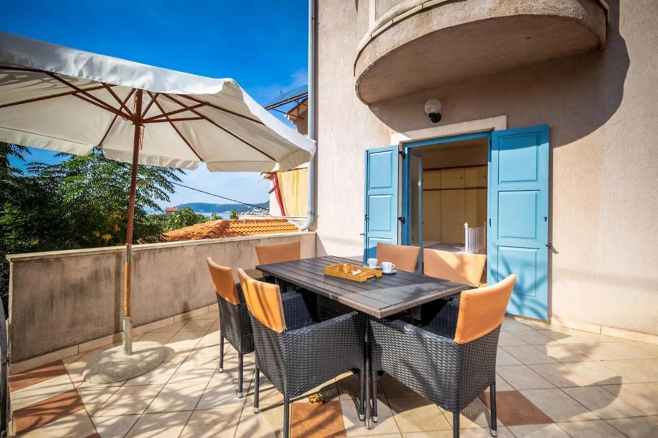 Apartment Sandra Supetarska Draga